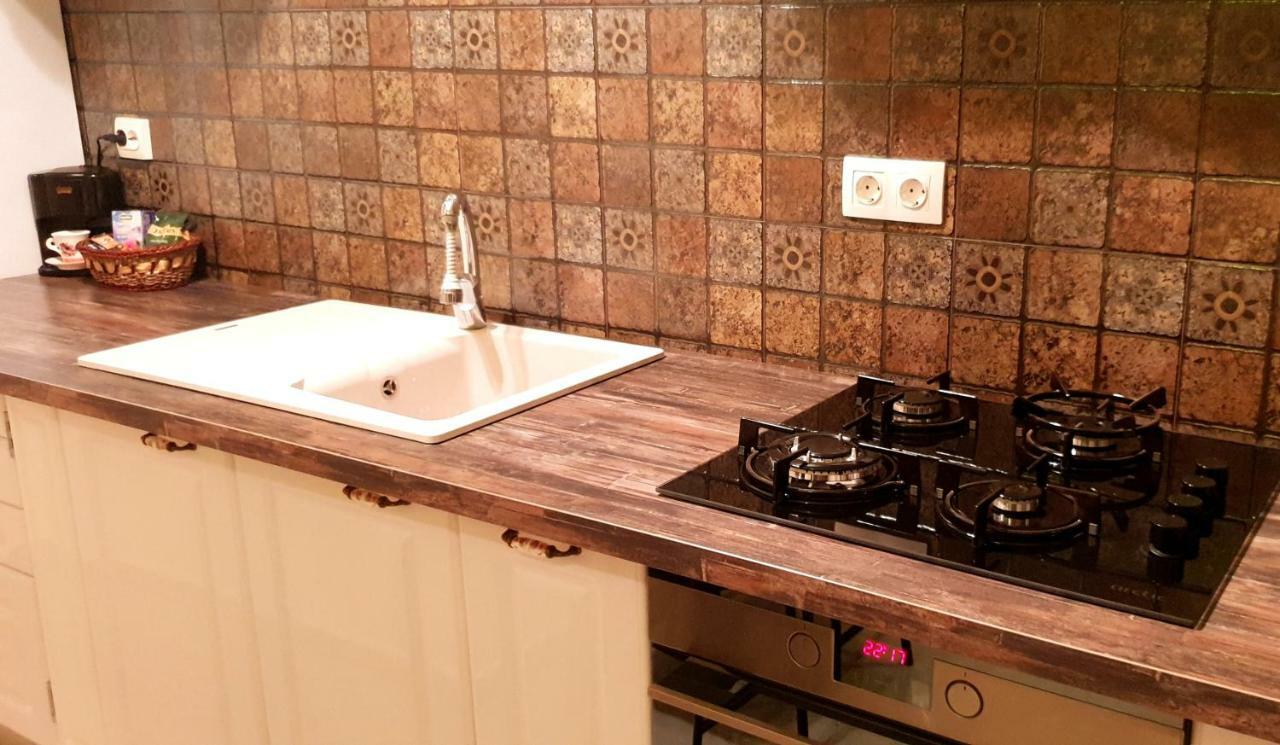Central Apartment Dumdix براشوف المظهر الخارجي الصورة